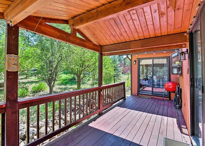 Modern Mountain Chalet: Retreat W/ Deck Holiday home Munds Park